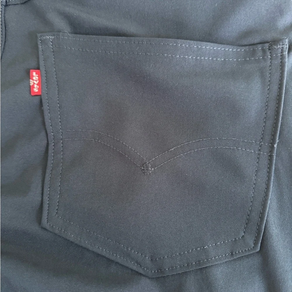 Levi’s 511 Slim Fit Pants Navy Blue W30 L30 Engineered for Movement